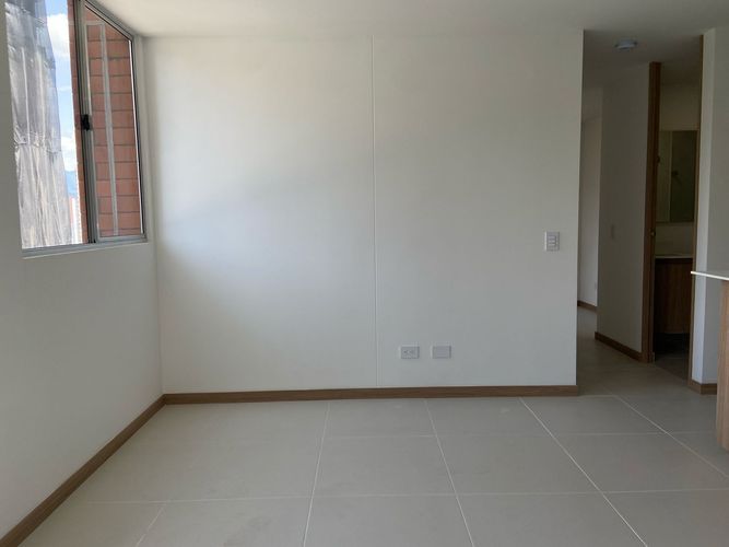 Apartamento de 3 alcobas en arriendo en La Doctora, Sabaneta, 65 m² · foto 3 de 19