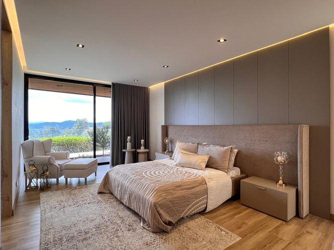 Casa de 7 alcobas en venta en El Porvenir, Rionegro, 1200 m² · foto 12 de 20