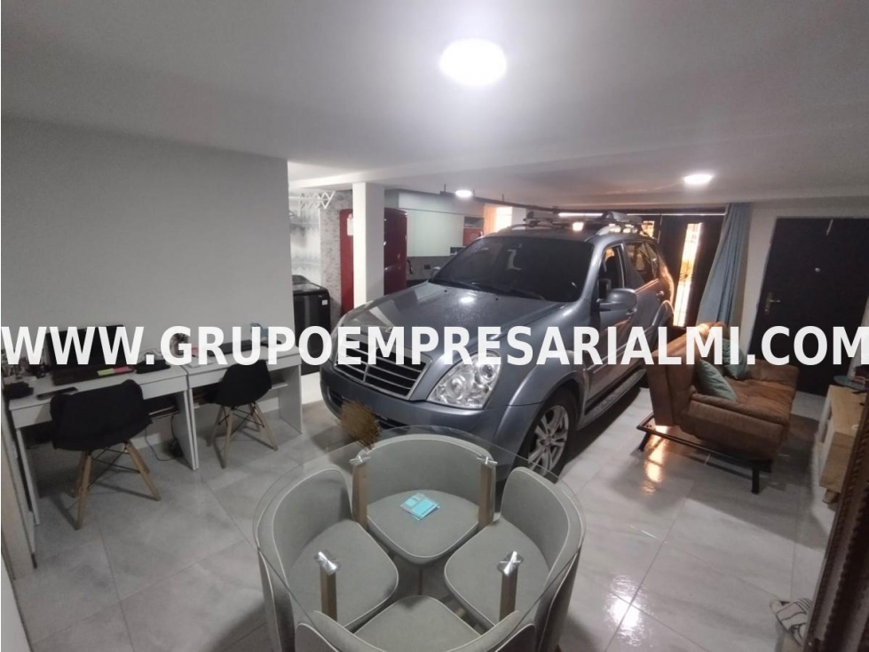 Apartaestudio en venta en La america, Medellín 4
