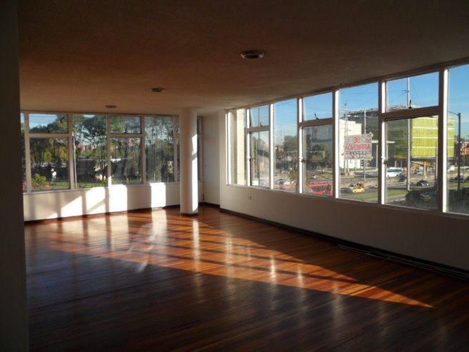 Apartamento en venta en Campin Occidental, Bogotá · foto 3 de 15