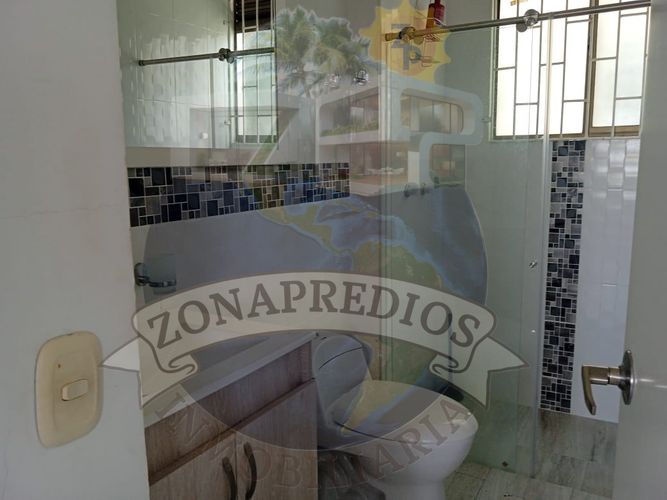Apartamento de 3 alcobas en venta en Las Palmas, Ricaurte, 68 m² · foto 5 de 10