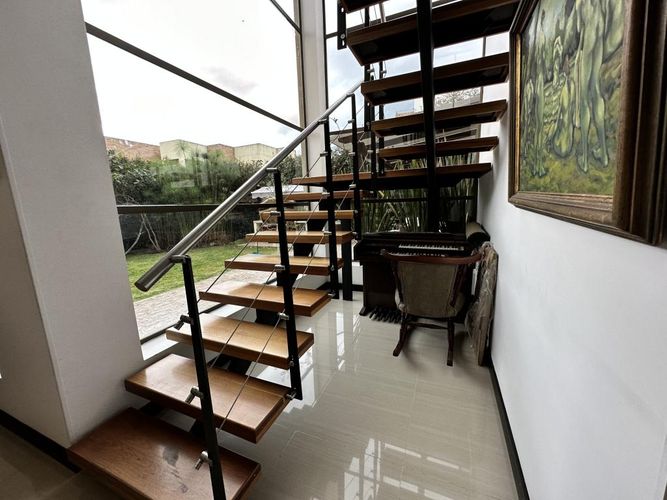 Casa de 4 alcobas en venta en Algarra Iii, Cajicá, 328 m² · foto 6 de 24