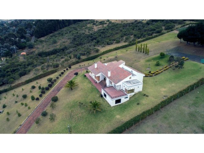 Casa en venta en Yerbabuena, Chía · foto 5 de 16
