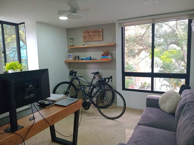 Apartamento de 3 alcobas en venta en El Poblado, Medellín, 130 m² · foto 15 de 19
