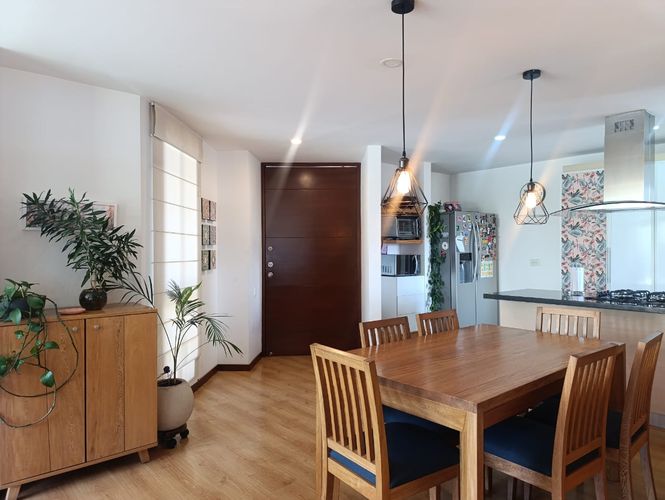 Apartamento en venta en El Poblado, Medellín · foto 2 de 16
