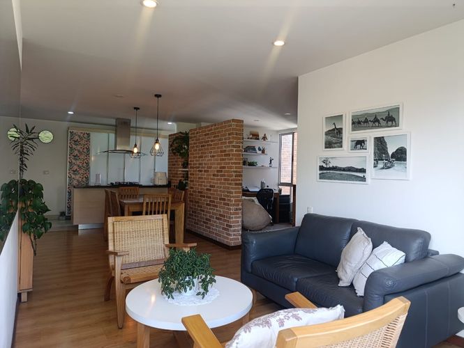 Apartamento en venta en El Poblado, Medellín · foto 3 de 16