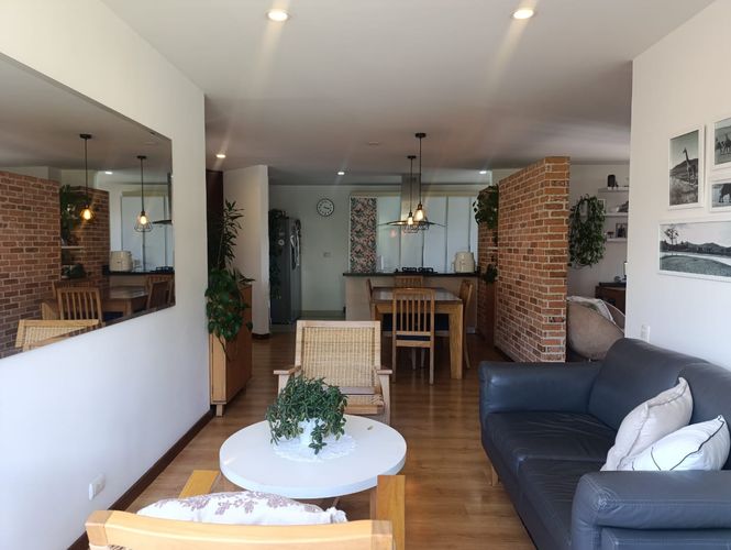 Apartamento en venta en El Poblado, Medellín · foto 4 de 16