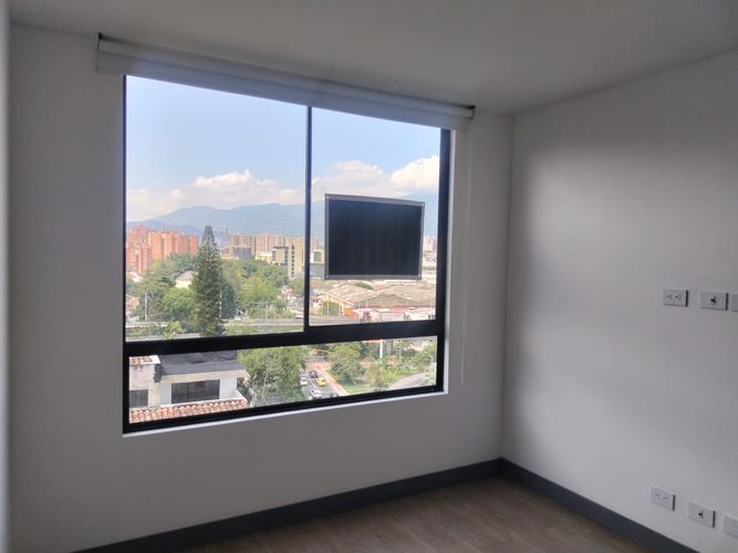 Apartamento de 2 alcobas en venta en Bosques De Zuñiga, Envigado, 76 m² · foto 11 de 17