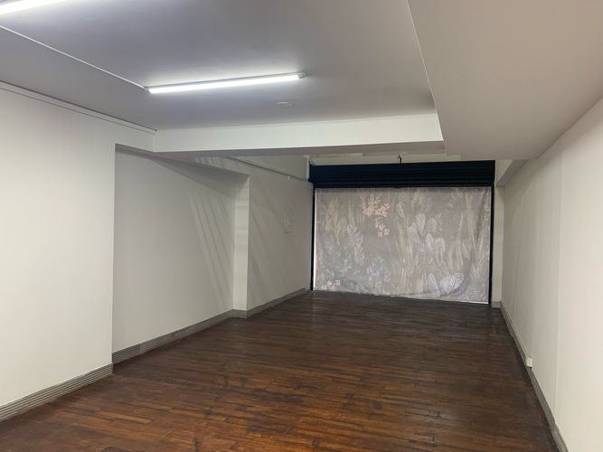 Local en arriendo en El Poblado, Medellín, 46 m² · foto 2 de 5