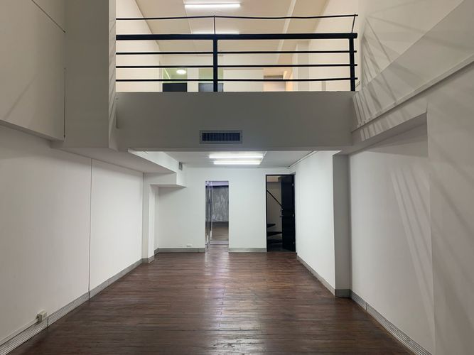 Local en arriendo en El Poblado, Medellín, 46 m² · foto 5 de 8