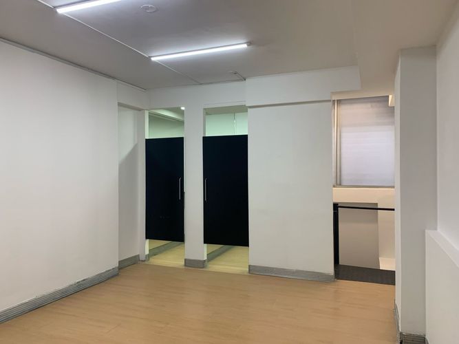 Local en arriendo en El Poblado, Medellín, 46 m² · foto 8 de 8