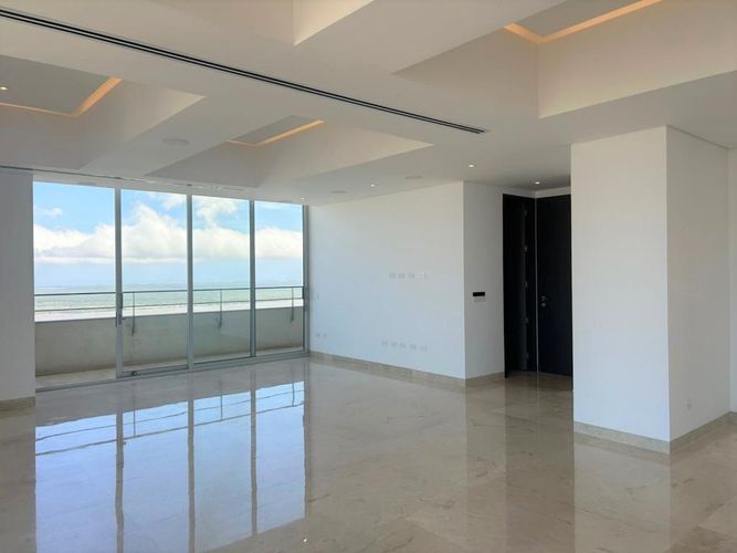 Apartamento de 4 alcobas en venta en Villa Country, Barranquilla, 481 m² · foto 8 de 24