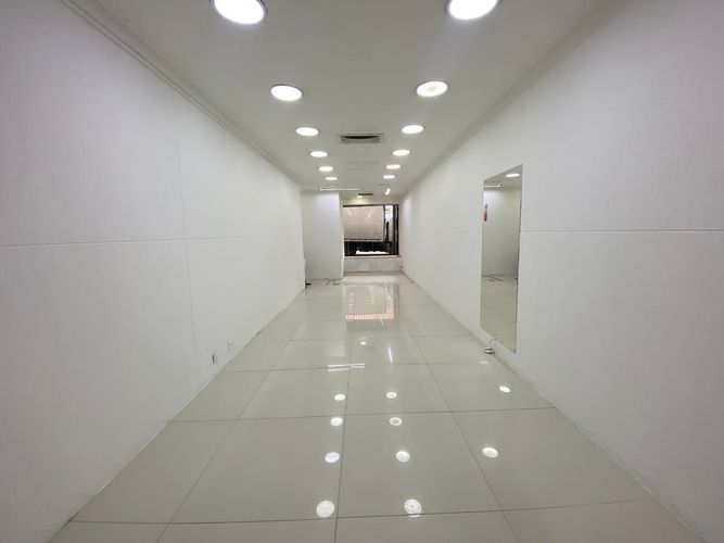 Local en arriendo en El Poblado, Medellín, 50 m² · foto 3 de 7