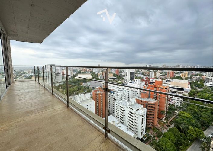 Apartamento de 4 alcobas en venta en Villa Country, Barranquilla, 220 m² · foto 3 de 24