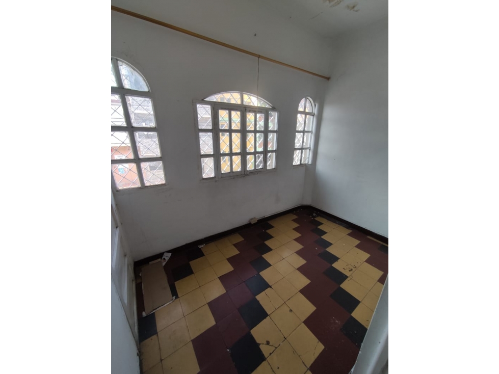 Casa de 7 alcobas en venta en Los Angeles, Medellín, 250 m² · foto 5 de 20