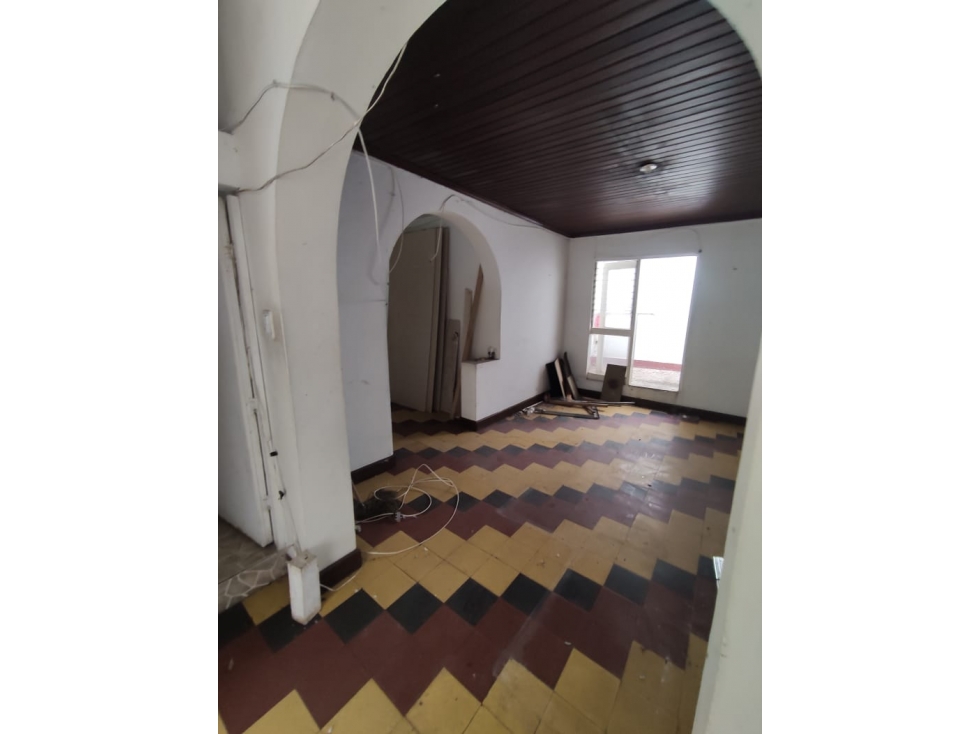 Casa de 7 alcobas en venta en Los Angeles, Medellín, 250 m² · foto 8 de 20
