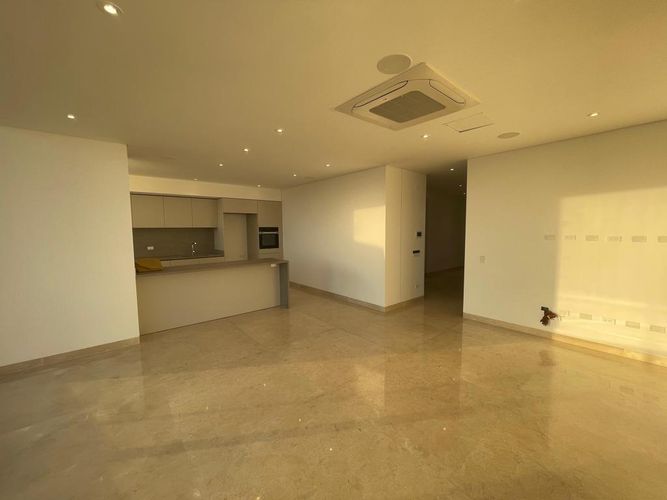 Apartamento de 3 alcobas en venta en Villa Country, Barranquilla, 253 m² · foto 2 de 24
