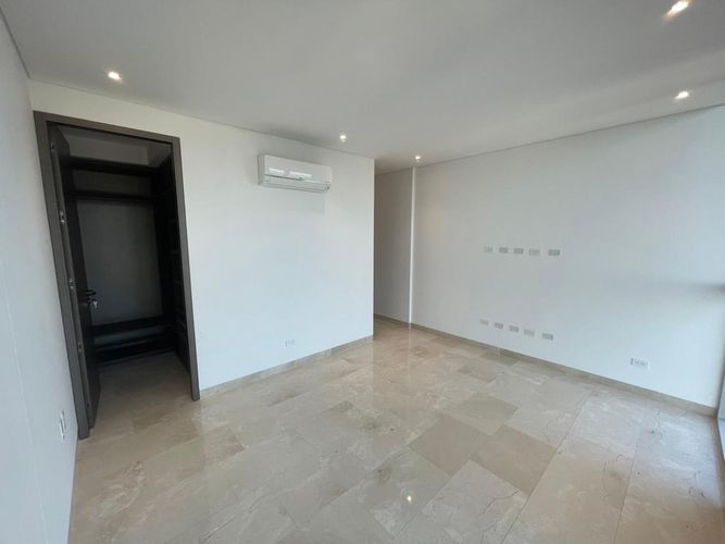 Apartamento de 3 alcobas en venta en Villa Country, Barranquilla, 253 m² · foto 11 de 24