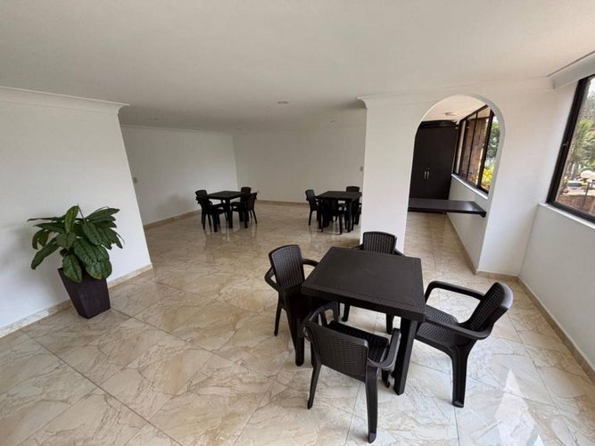 Apartamento de 4 alcobas en venta en Sotomayor, Bucaramanga, 260 m² · foto 10 de 11