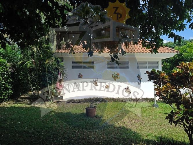 Casa de 4 alcobas en venta en Ricaurte, 986 m² · foto 9 de 10