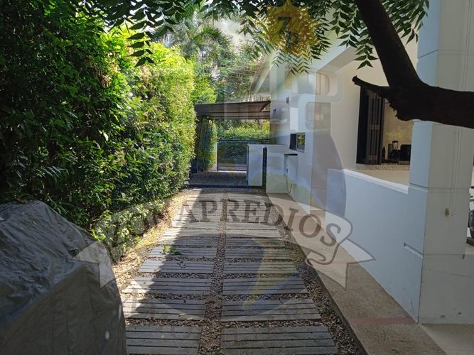 Casa de 4 alcobas en venta en Ricaurte, 986 m² · foto 10 de 10