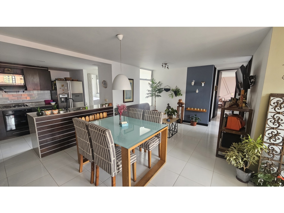 Apartamento en  Venta en Loma del Indio, Medellín - Imagen 1
