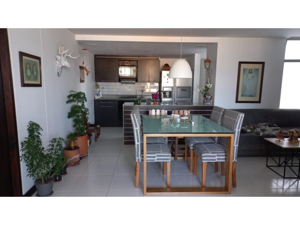 Apartamento en  Venta en Loma del Indio, Medellín - Miniatura 3
