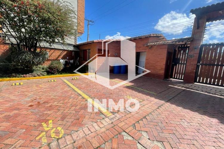 Casa de 3 alcobas en venta en Bachue, Chía, 180 m² · foto 7 de 24