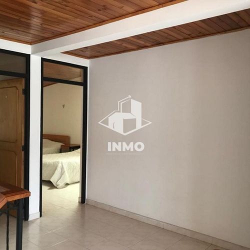 Casa de 3 alcobas en venta en Granada, Girardot, 180 m² · foto 17 de 19