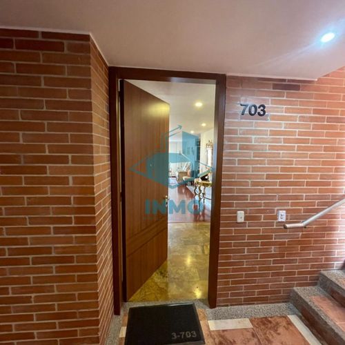 Apartamento de 3 alcobas en venta en Santa Ana, Bogotá, 132 m² · foto 2 de 24