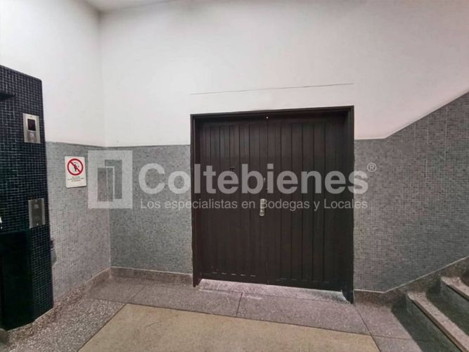 Local en arriendo en El Poblado, Medellín, 641 m² · foto 16 de 17