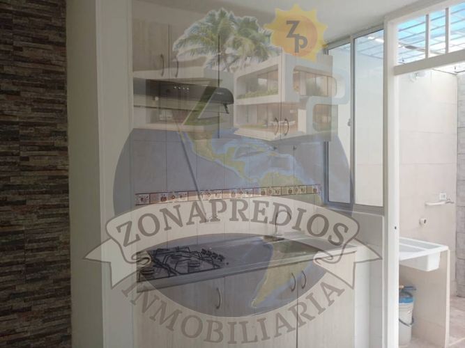 Casa de 3 alcobas en venta en Girardot, Girardot, 64 m² · foto 3 de 10