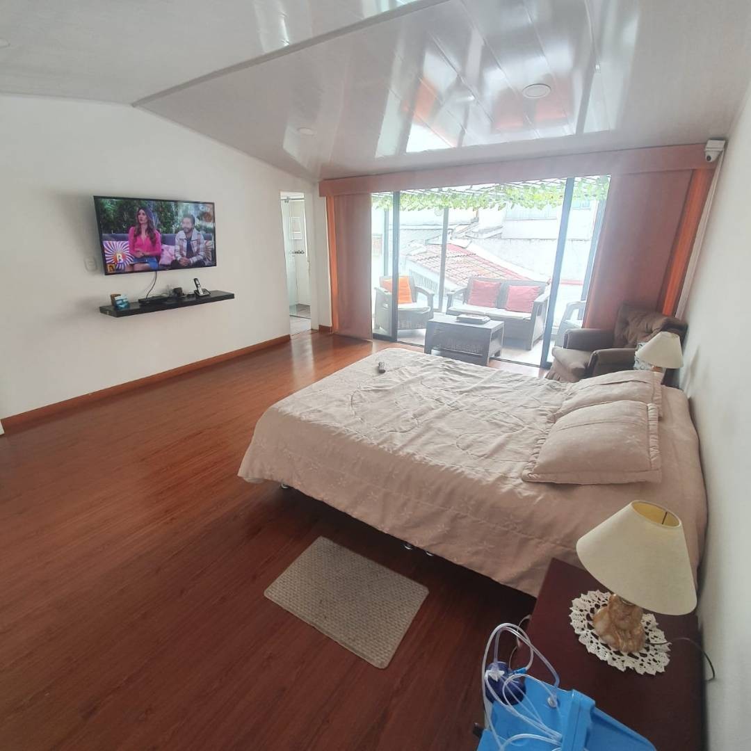 Casa en venta en El Batán, Bogotá · foto 10 de 24
