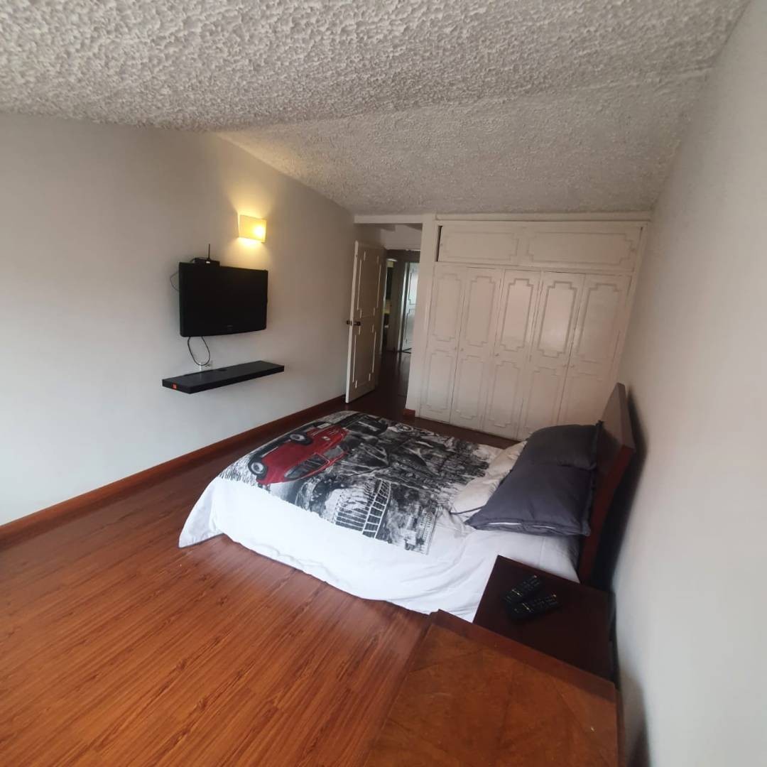Casa en venta en El Batán, Bogotá · foto 11 de 24