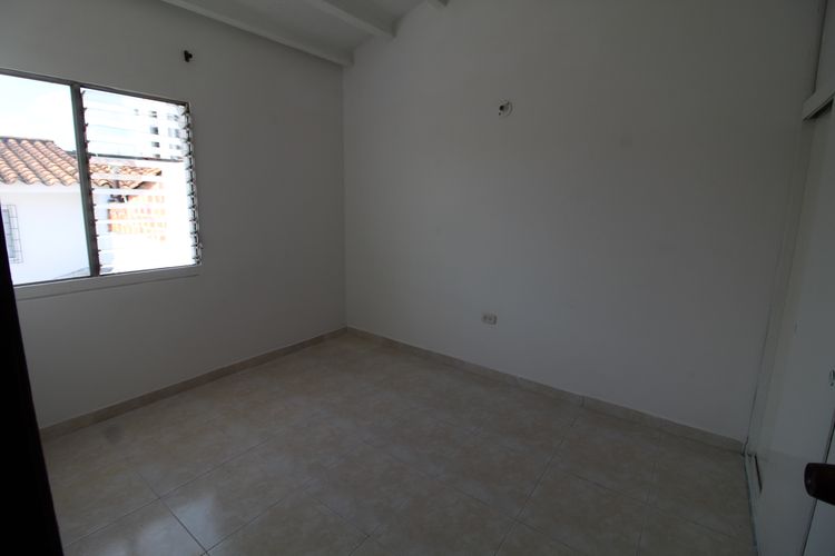 Casa de 4 alcobas en venta en Cañaveral, Floridablanca, 209 m² · foto 6 de 18