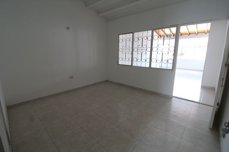 Casa de 4 alcobas en venta en Cañaveral, Floridablanca, 209 m² · foto 8 de 18