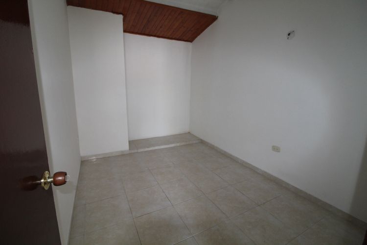 Casa de 4 alcobas en venta en Cañaveral, Floridablanca, 209 m² · foto 10 de 18