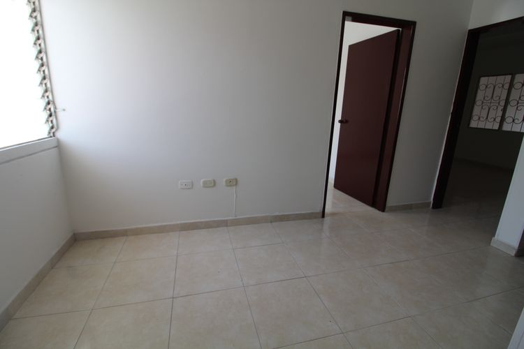 Casa de 4 alcobas en venta en Cañaveral, Floridablanca, 209 m² · foto 11 de 18