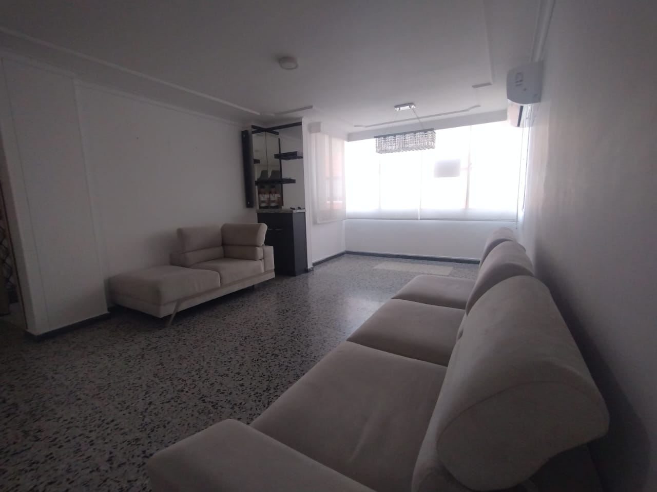 Apartamento en arriendo en Andalucia, Barranquilla · foto 3 de 20