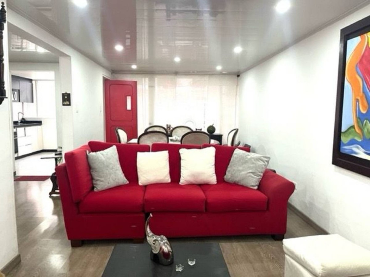 Casa en venta en El Batán, Bogotá · foto 3 de 12