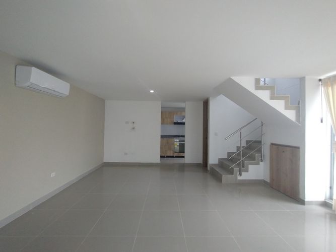 Apartamento de 3 alcobas en venta en Andalucia, Barranquilla, 101 m² · foto 3 de 20