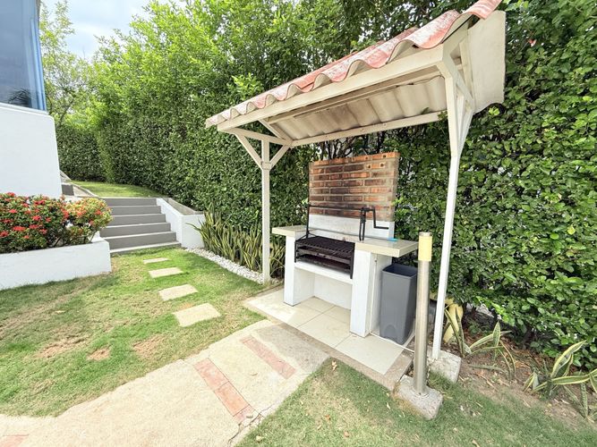 Casa de 4 alcobas en venta en Girardot, Girardot, 240 m² · foto 4 de 24