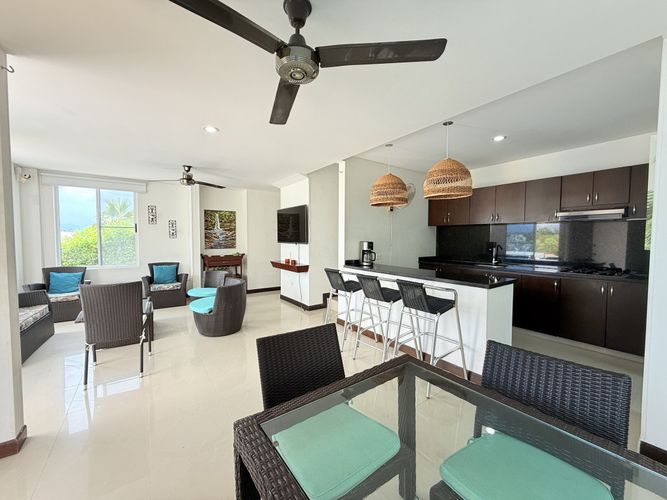 Casa de 4 alcobas en venta en Girardot, Girardot, 240 m² · foto 7 de 24