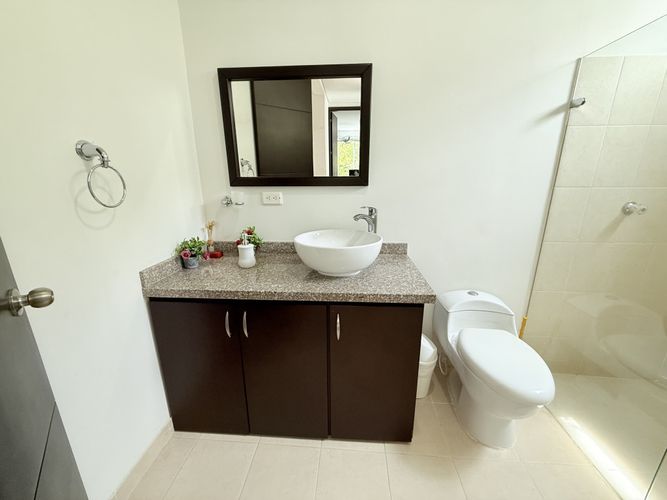 Casa de 4 alcobas en venta en Girardot, Girardot, 240 m² · foto 20 de 24