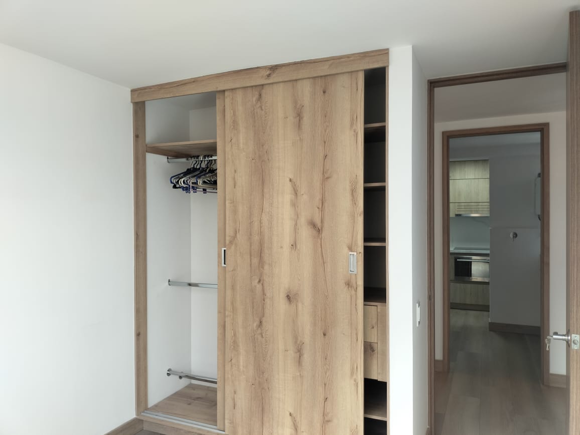 Apartamento en venta en El Poblado, Medellín · foto 9 de 16