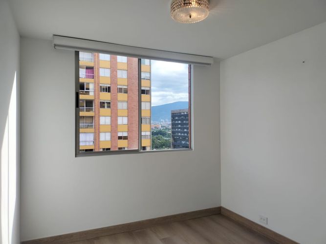 Apartamento en venta en El Poblado, Medellín · foto 10 de 16