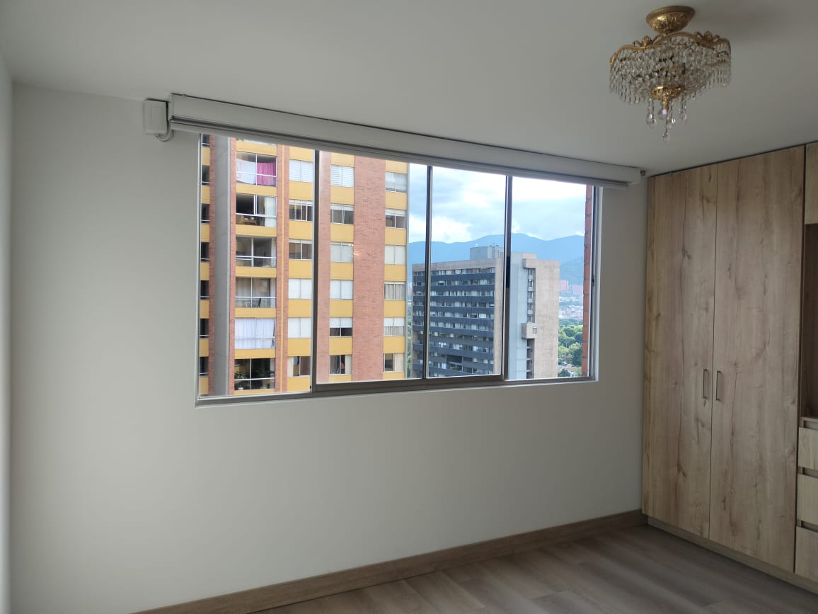 Apartamento en venta en El Poblado, Medellín · foto 13 de 16