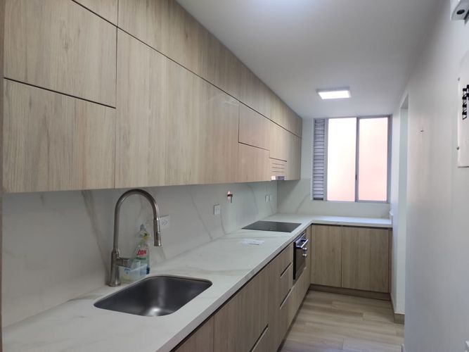 Apartamento de 2 alcobas en arriendo en El Poblado, Medellín, 69 m² · foto 4 de 16