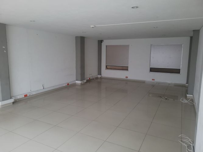 Bodega en arriendo en Centro Tocancipá, Tocancipá, 1750 m² · foto 8 de 24