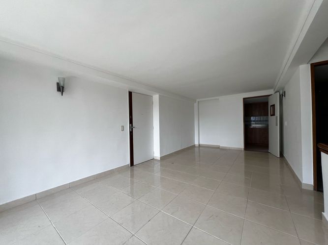 Apartamento de 3 alcobas en arriendo en Santa María De Los Ángeles, Medellín, 100 m² · foto 2 de 14